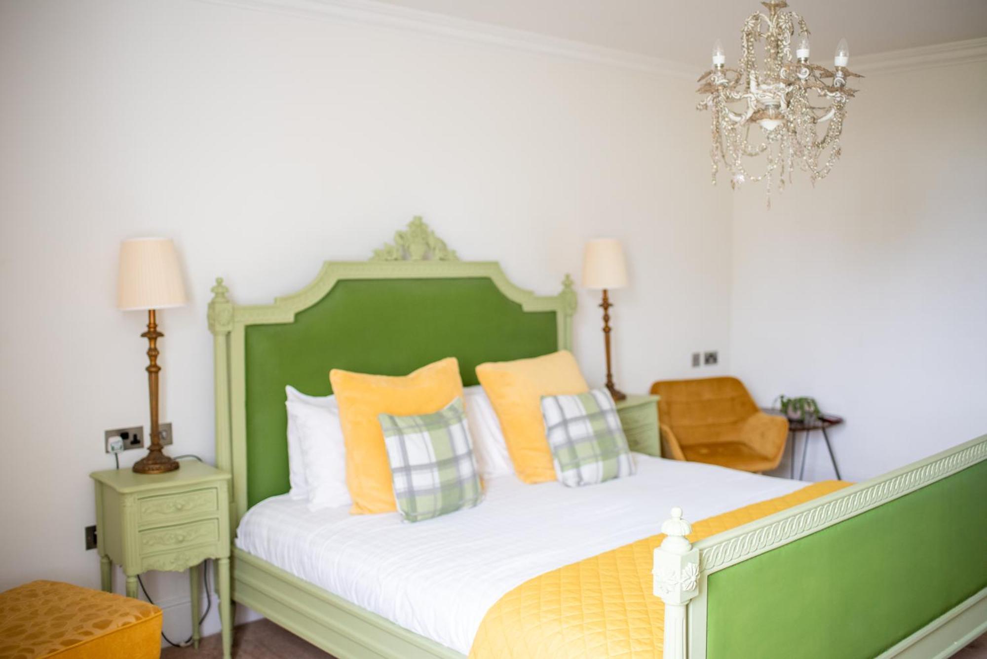 The Retreat New Forest, Hinton Christchurch  Eksteriør bilde